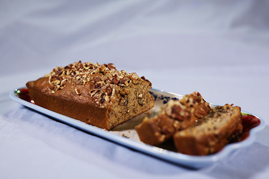 Easy and Delicious Banana Nut Bread Recipe